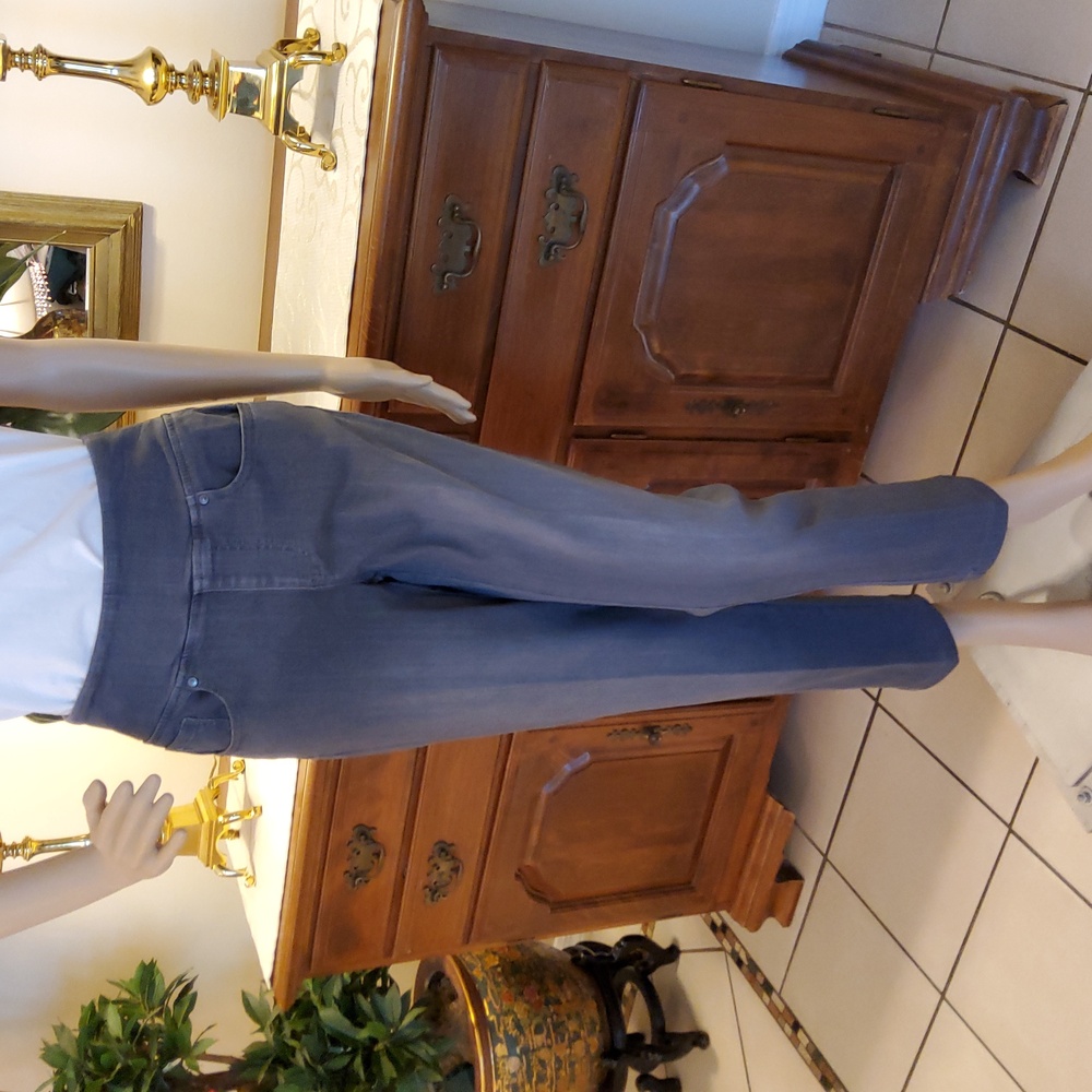 Belle by Kim Gravel Regular Primabelle Pull-On Jeans - Grey Wash